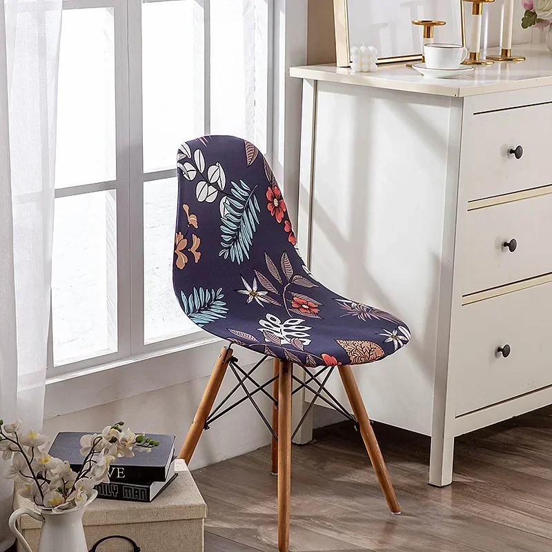 Housse chaise Scandinave à Fleurs Violettes