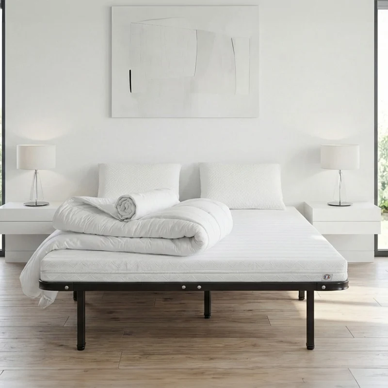 Prêt-à-dormir EGIO avec Cadre à lattes, Couette, Oreillers et Protège-matelas