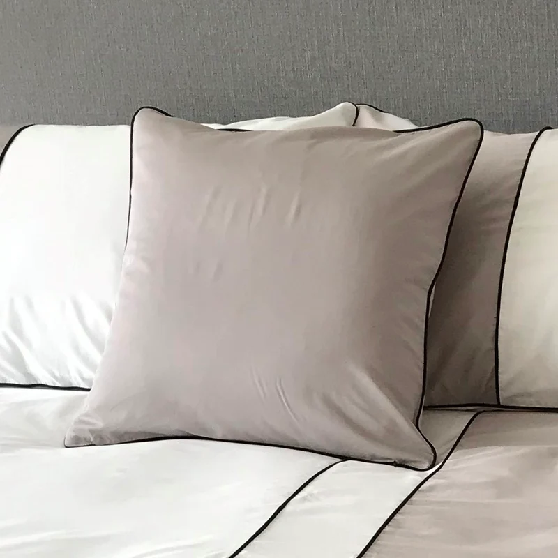 Coussin décoratif en coton égyptien et rayonne de bambou