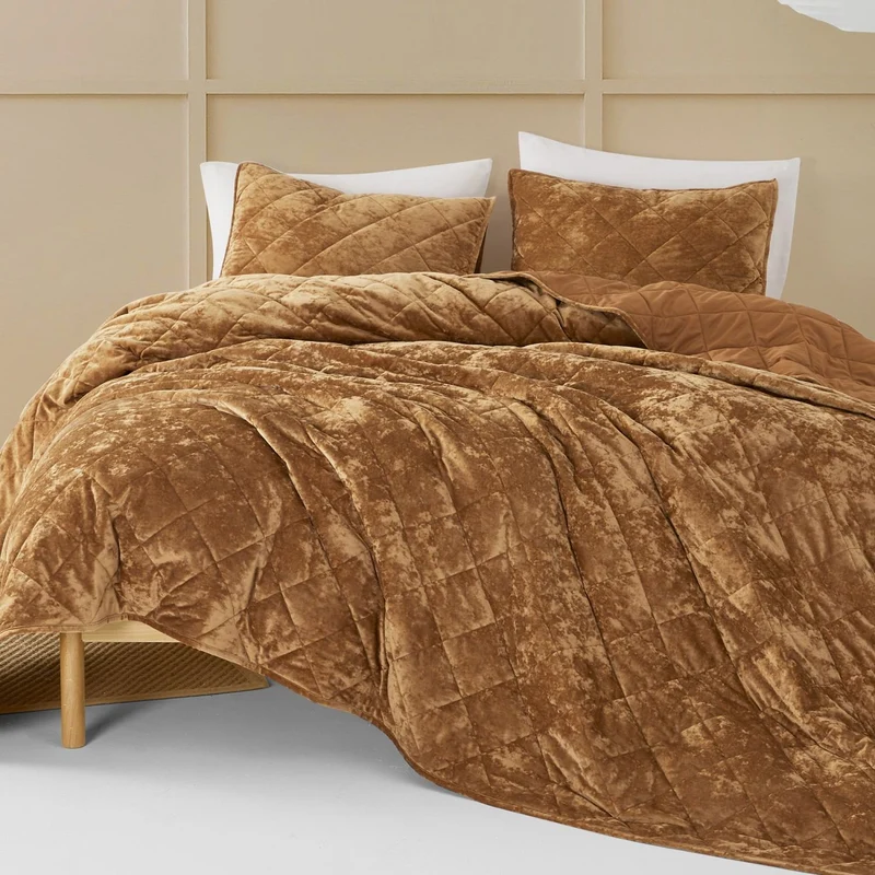 Wonderful Bedding Diamond Quilting Luxury Crushed Velvet 3-Pieces Quilt Set