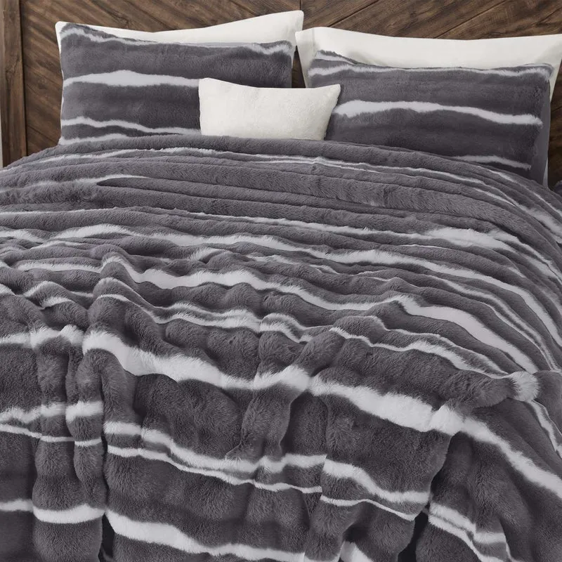 Wonderful Fluffy Faux Rabbit Fur Luxury 3-Piece Comforter Set, Tiger Print Plush Bedding