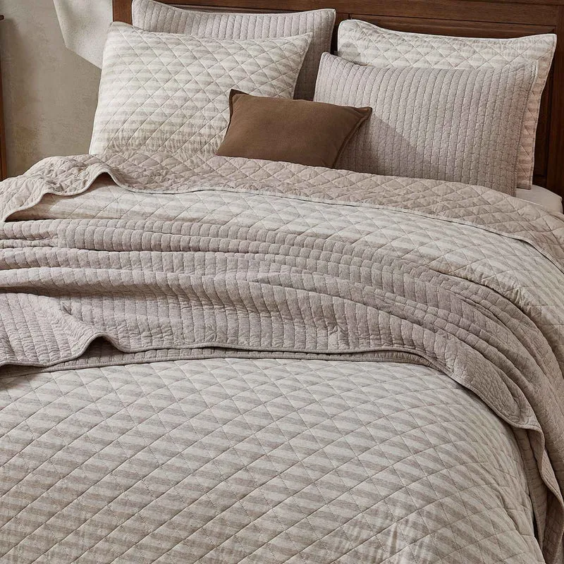Wonderful 100% Cotton Jersey Striped All-Season 3-Piece Reversible Quilt Set