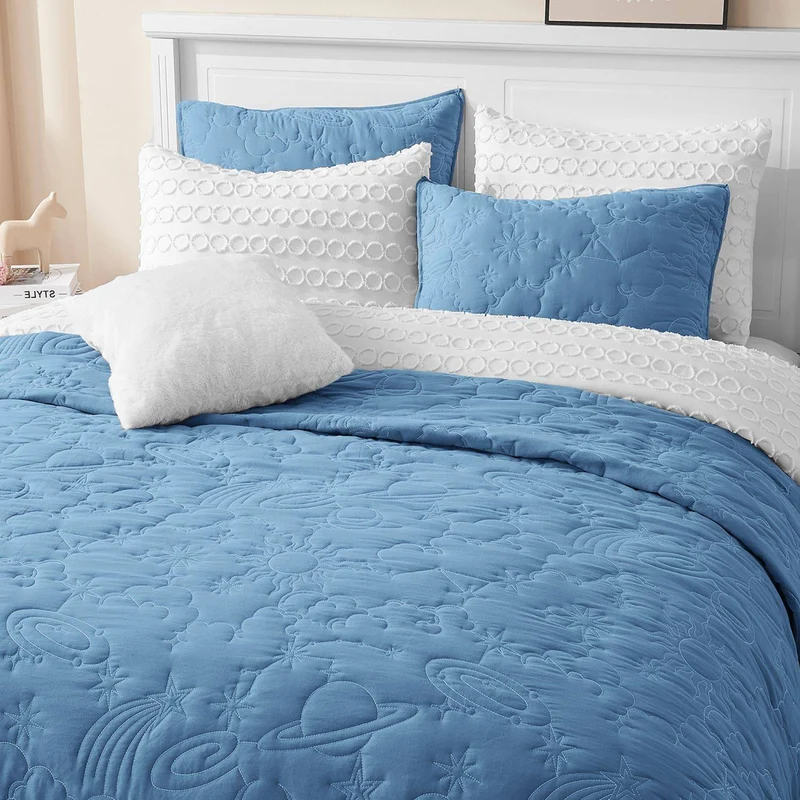 Wonderful Bedding Starry Sky Luxury Embroidered Teen Quilt Set for Teenagers