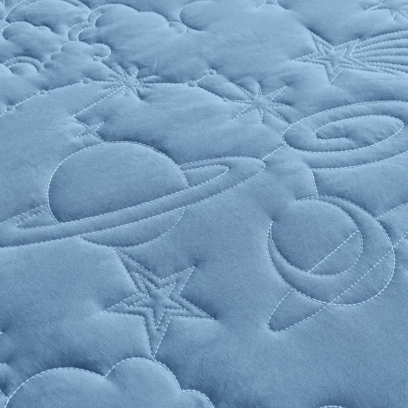 Wonderful Bedding Starry Sky Luxury Embroidered Teen Quilt Set for Teenagers