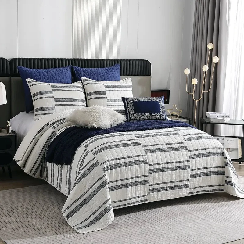 Wonderful Bedding 3-Piece Cotton Lace King/Queen Patchwork Quilt Set
