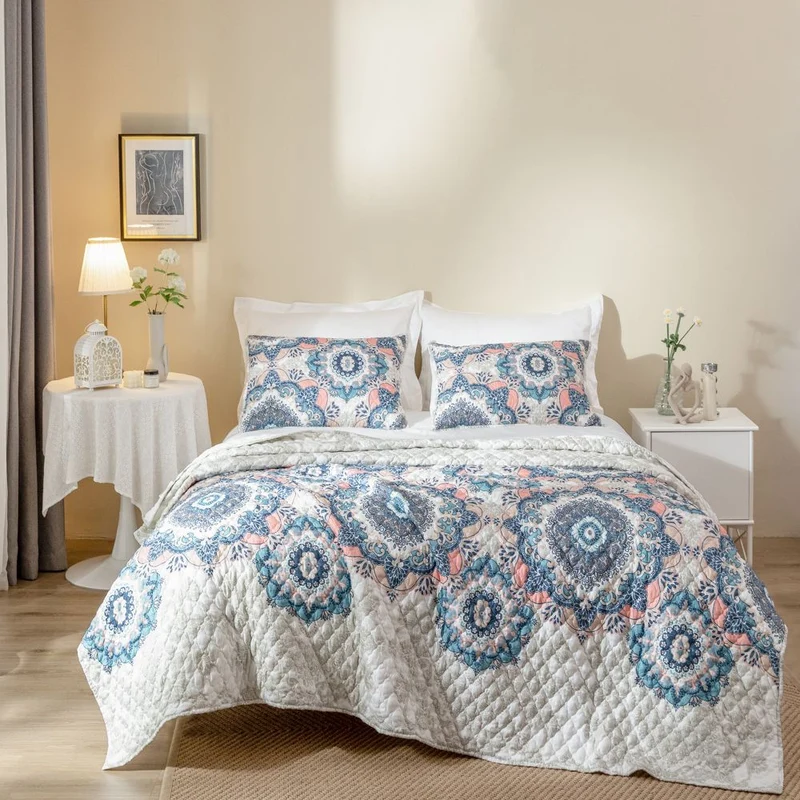 LynVan Bedding Vintage Printed Quilt 3 Piece Quilt Set