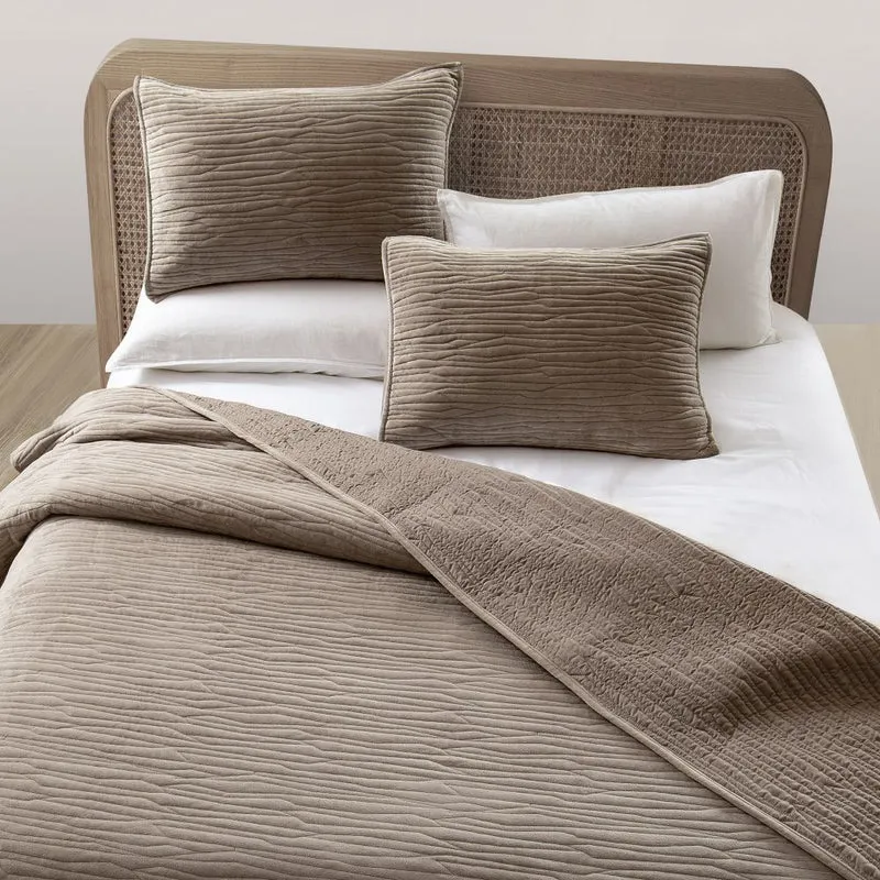 Wonderful Bedding Wood-Grain Velvet 3-Piece Quilt Set King/Queen Size