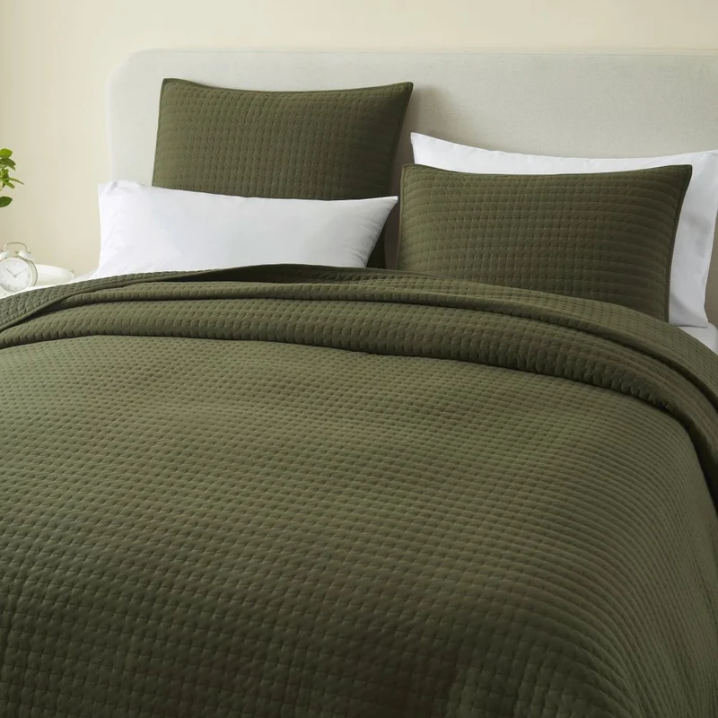 Wonderful Bedding Solid Cotton Jersey 3 Piece Quilt Set