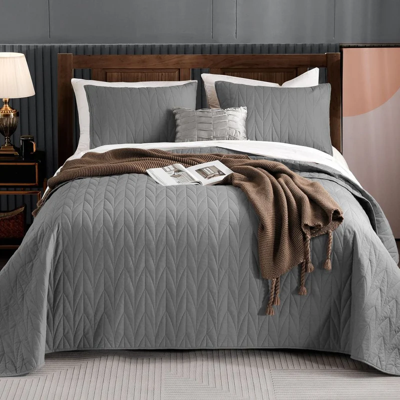 Wonderful Bedding Solid Washed Cotton 3-Piece Quilt Set