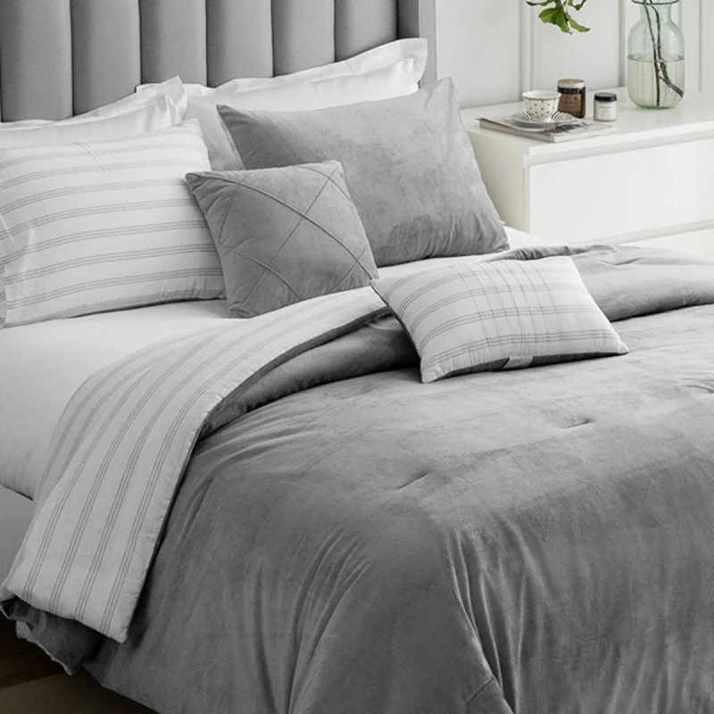 Wonderful Bedding Gray Striped 5-Piece Comforter Set - 350 Mesh (140T)