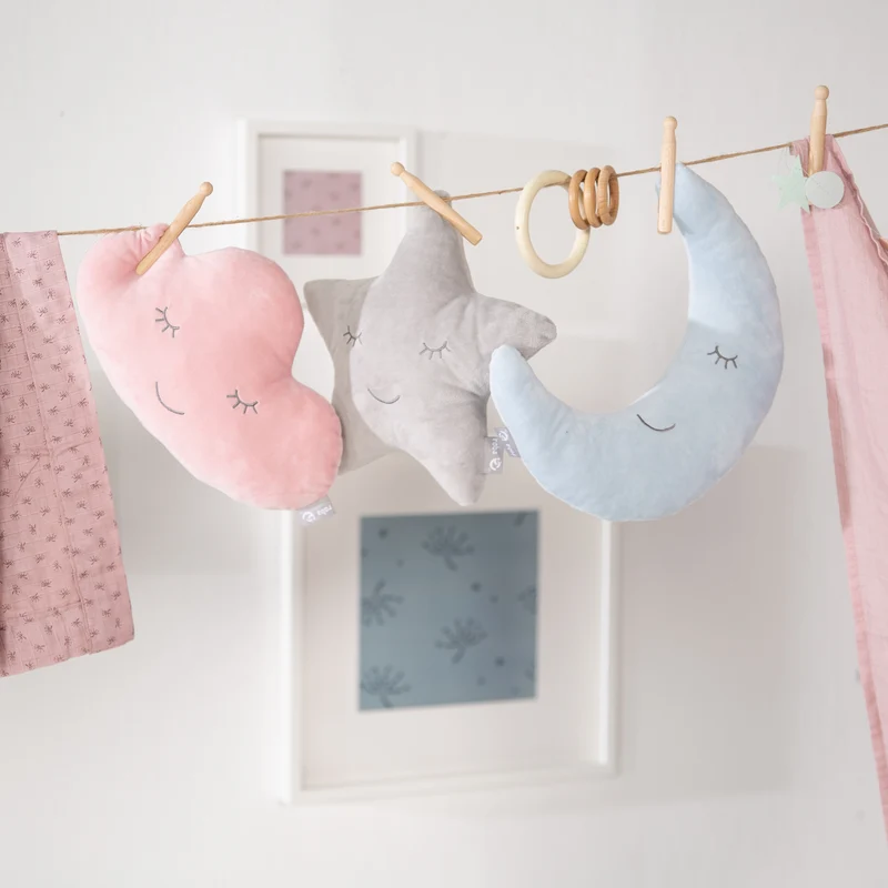 Kuschelkissen Stern 'roba Style', Hellblau/Sky, flauschiges Dekokissen für Baby- & Kinderzimmer