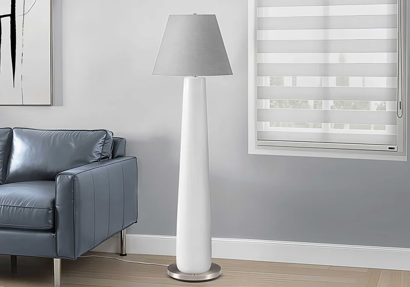 ALBÉRA™ – MODERN WHITE RESIN FLOOR LAMP – I 9684