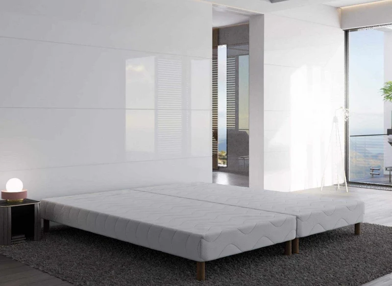 Sommier tapissier 140 X 190 cm + 8 pieds (2x 70x190cm)