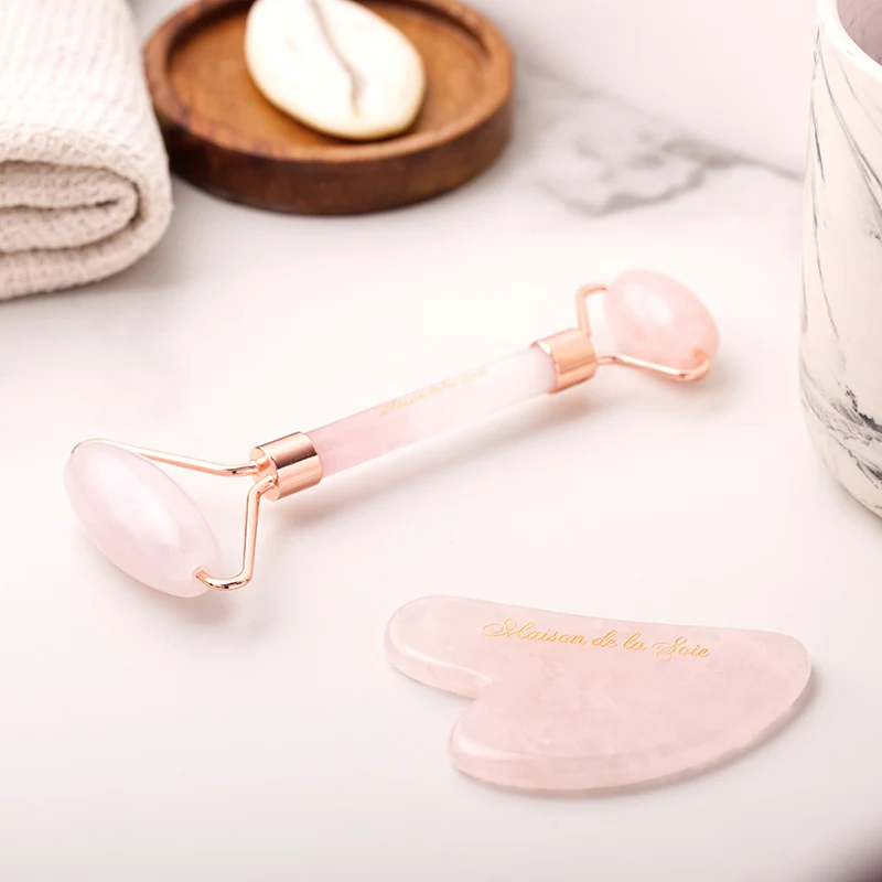 Coffret Gua Sha et Rouleau en Quartz rose