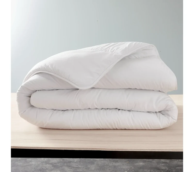 Pack 3 pièces Couette 140 x 200 cm + Oreiller 60 x 60 + Oreiller 45 x 70 Gamme "Douceur" - Traité Anti Acarien Soft & Care