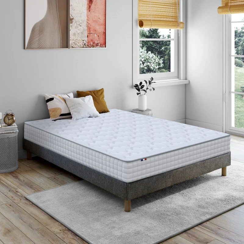 Pack literie complet ASTRE : matelas 21 cm , sommier, couette et oreillers, made in France