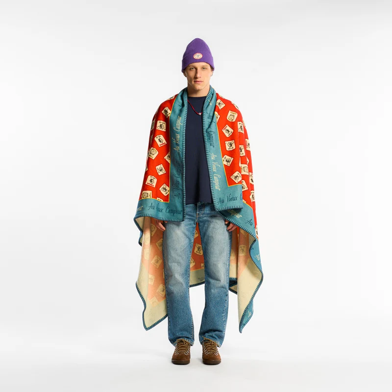 Plaid en Laine Au Vieux Campeur - Blason